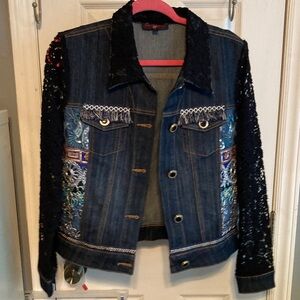 Mishnah Elegant Blue Denim Jacket with Lace and Embroidery Size M